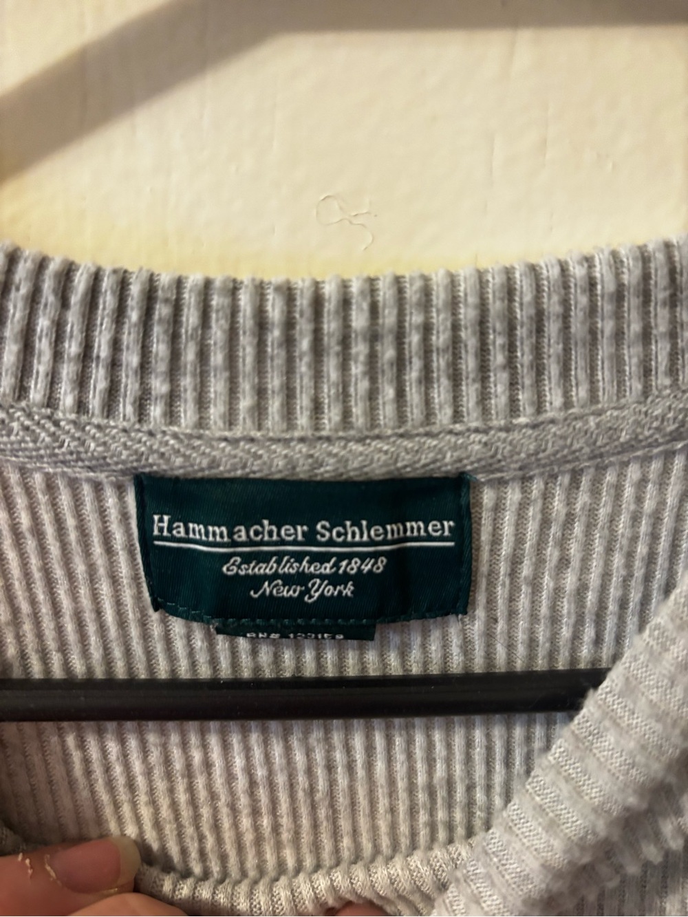 Hammacher Schlemmer Men's Light Gray Crewneck Ribbed Sweater large - Picture 3 of 10